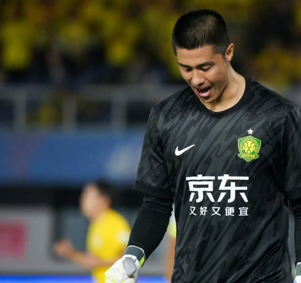 赛地聚焦：国王杯国际比赛日热度飙升，山东泰山战术微调，态度坚定，数据趋势出现新变化的简单介绍